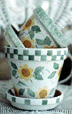 just_pots/sunny.jpg (86390 bytes)