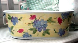 Thelma's Painted Tin