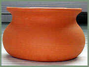plain_tc/wall_pot.jpg (86390 bytes)
